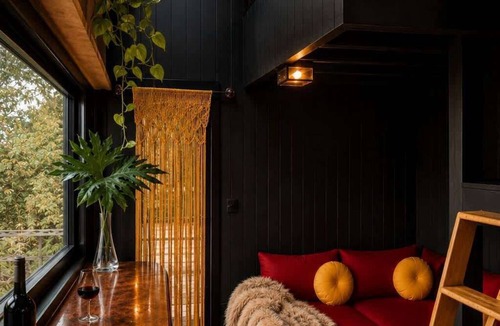 Sellicks Hill Cabin | Suite Caroline - Boutique Cabin, McLaren Vale