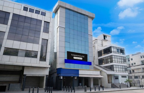 Bangalore City Center House | Suite Richmond MG Road Metro