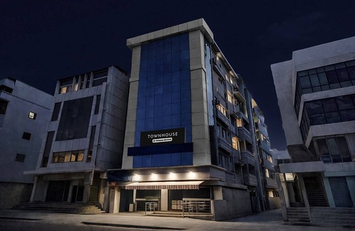 Bangalore City Center House | Suite Richmond MG Road Metro