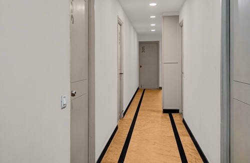 Bangalore City Center House | Suite Richmond MG Road Metro