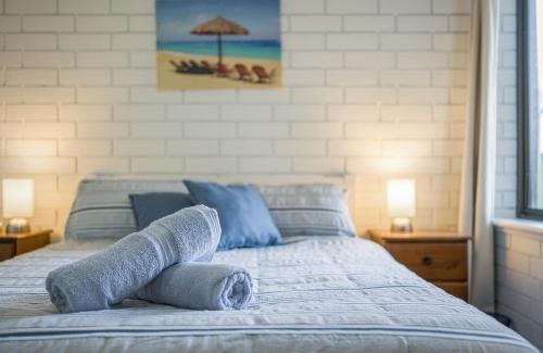 Silver Sands Apartment | Sun & Surf Aldinga Beach Apartment