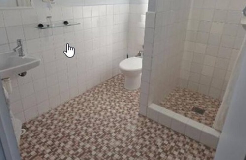 Biggera Waters Hotel | Sunburst Motel