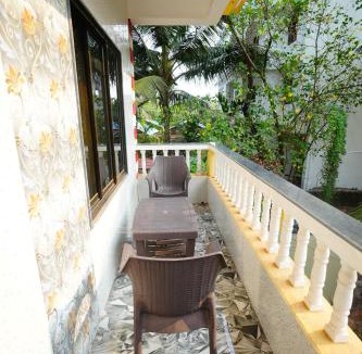 Mandrem Resort | Sunset & Waves Resort, Mandrem Beach