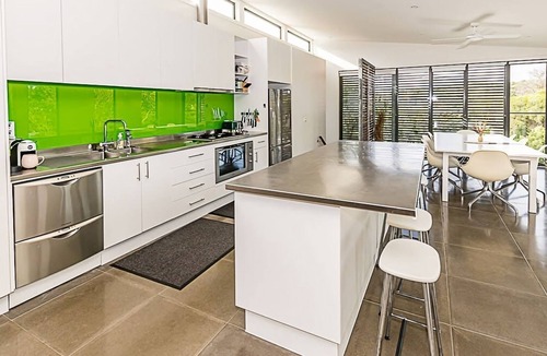 Sandy Point House | Sunshine Hideaway Sandy Point
