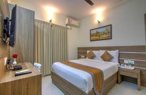 Panduranga Nagar Hotel | Sunshine Suites Grand Deluxe