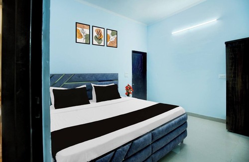 Kishangarh Hotel | Super Collection O by OYO Nayagaon Vikas