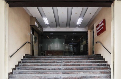 Secunderabad House | Super Collection O Lotus Grand