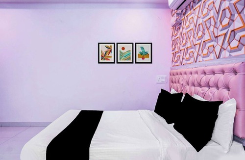 Pune Hotel | Super Collection O Manjari -Mundhwa Road