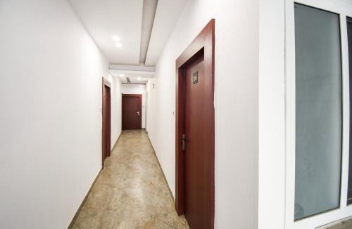 Sitapur Hotel | Super Hotel O Ghar Parivaar