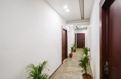 Sitapur Hotel | Super Hotel O Ghar Parivaar