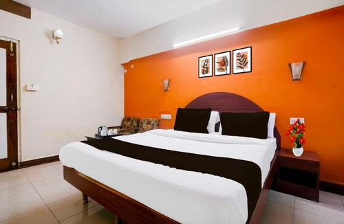 Hubli Hotel | Super Townhouse Hubli Bus Terminal