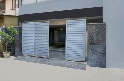 Delhi House | Super Townhouse Shahdara