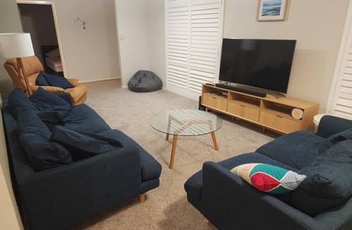 Surf Beach House | Surf Beach Getaway!