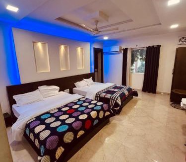 Rakabganj House | Taj Castle Homestay