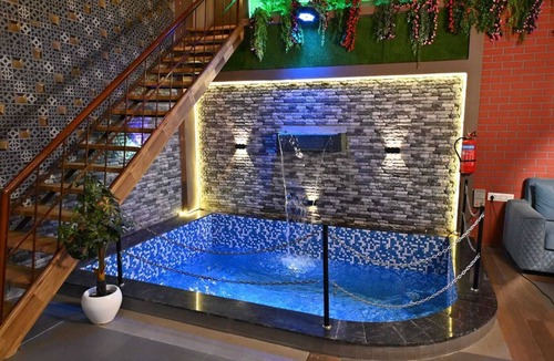 Indore Hotel | The Apple Tree Hotel
