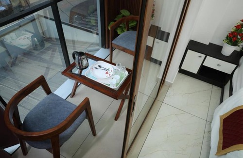 Thankamony part Hotel | The Avis Resort and Homestay