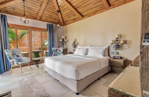 Saunta Vaddo Resort | The Baga Beach Resort