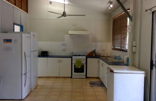 Dundee Beach House | THE BEACH SHACK on the waterfront close to the Lodge of Dundee