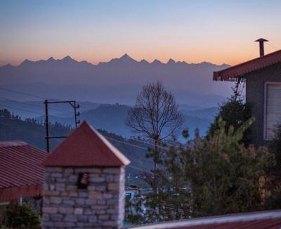 Mukteshwar Hotel | The Birdcage, Mukteshwar