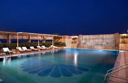 Sikanderpur Ghosi Hotel | The Bristol Hotel