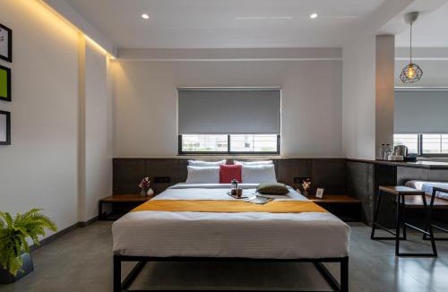 Solapur Hotel | The Cult Stay