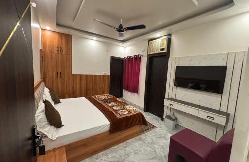Mohangarh Hotel | The Golden Inn