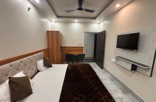 Mohangarh Hotel | The Golden Inn