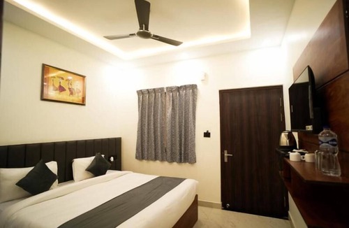 Faizabad Hotel | The Govind palace