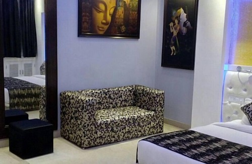Kashipur Hotel | The Haven