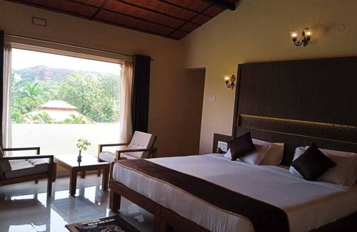 Badami Bed & Breakfast | THE HERITAGE RESORT