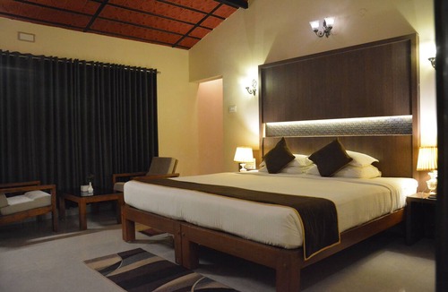 Badami Bed & Breakfast | THE HERITAGE RESORT