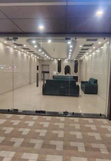 Varanasi Hotel | The Holiday Inn