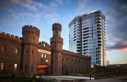 Coburg Hotel | The Interlude