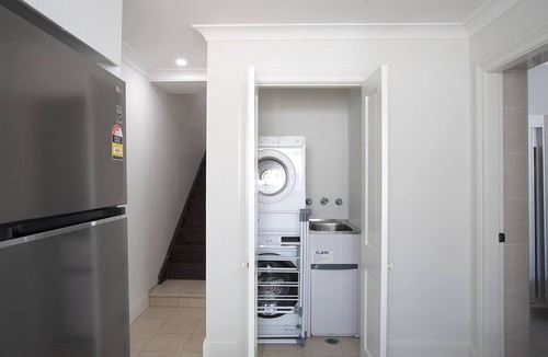Glebe House | The Johns | Charming 3BR Glebe Terrace + Courtyard - Walk to Market & Cafes