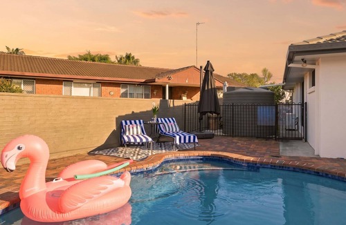 Broadbeach Waters Apartment | The Mojo River house, 4BR house in Gold Coast