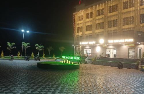 Mudhol Hotel | The Nature Park Hotel