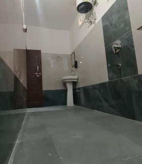 Dugalbitta Resort | The Parijat Retreat Homestay Mandal