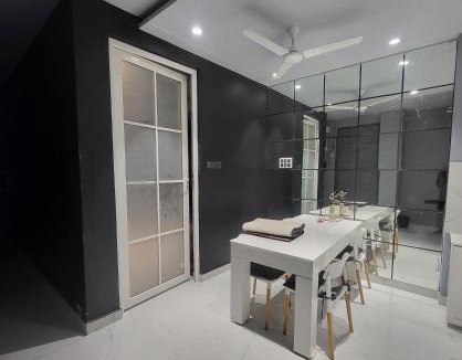 Allahabad Apartment | The Penthouse
