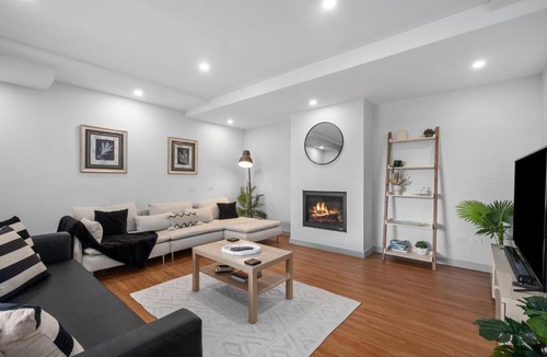 Pymble Apartment | The Pymble Residence Modern Comfort & Prime Location