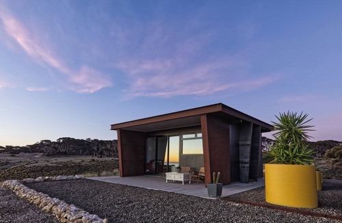 Dudley West House | The Rusty Kangaroo 2