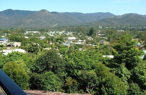 Atherton Bed & Breakfast | The Summit B&B