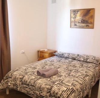 Dubbo House | The Sundown Stay