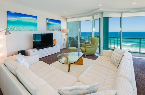 Main Beach Apartment | The Waterford on Main Beach