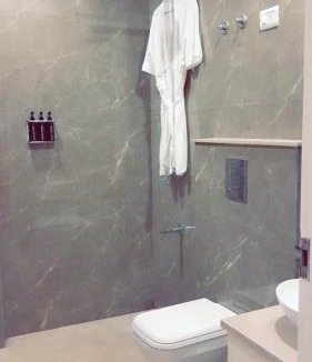 Shyam Nagar Apartment | THE WHITE SPARROW - Kara