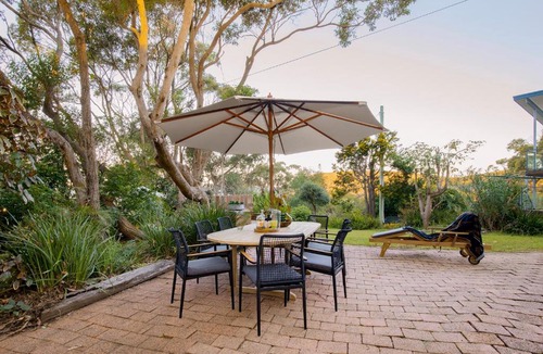 Macmasters Beach Apartment | Tide and Stillness - Idyllic Garden Escape by the Sea