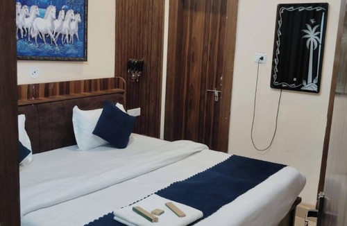 Chhatarpur Hotel | Tirupati Balaji Inn Bageshwar Dham