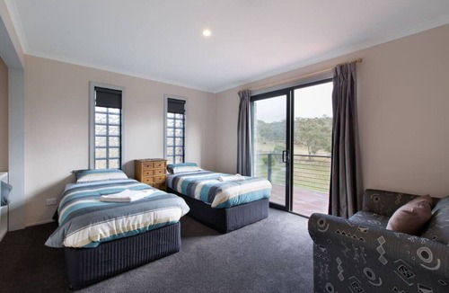 Jindabyne Cottage | Touchdown Cottages Eco-Cabins