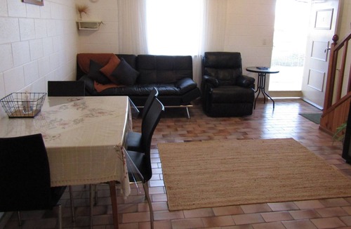 Port Vincent Apartment | Tower View - short walk to the beach, linen included 0 Off Peak Special!
