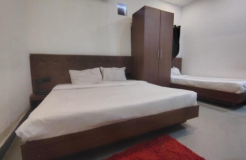 Jhansi Hotel | Townhouse Jhansi Fort Formerly Hotel Chitra Chouraha