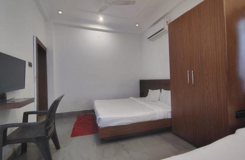 Jhansi Hotel | Townhouse Jhansi Fort Formerly Hotel Chitra Chouraha